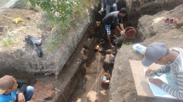 Ekskavasi Situs Kuno Kelurahan Karangtengah Kota Blitar, Arkeolog BPK Wilayah XI Jatim Temukan Ini