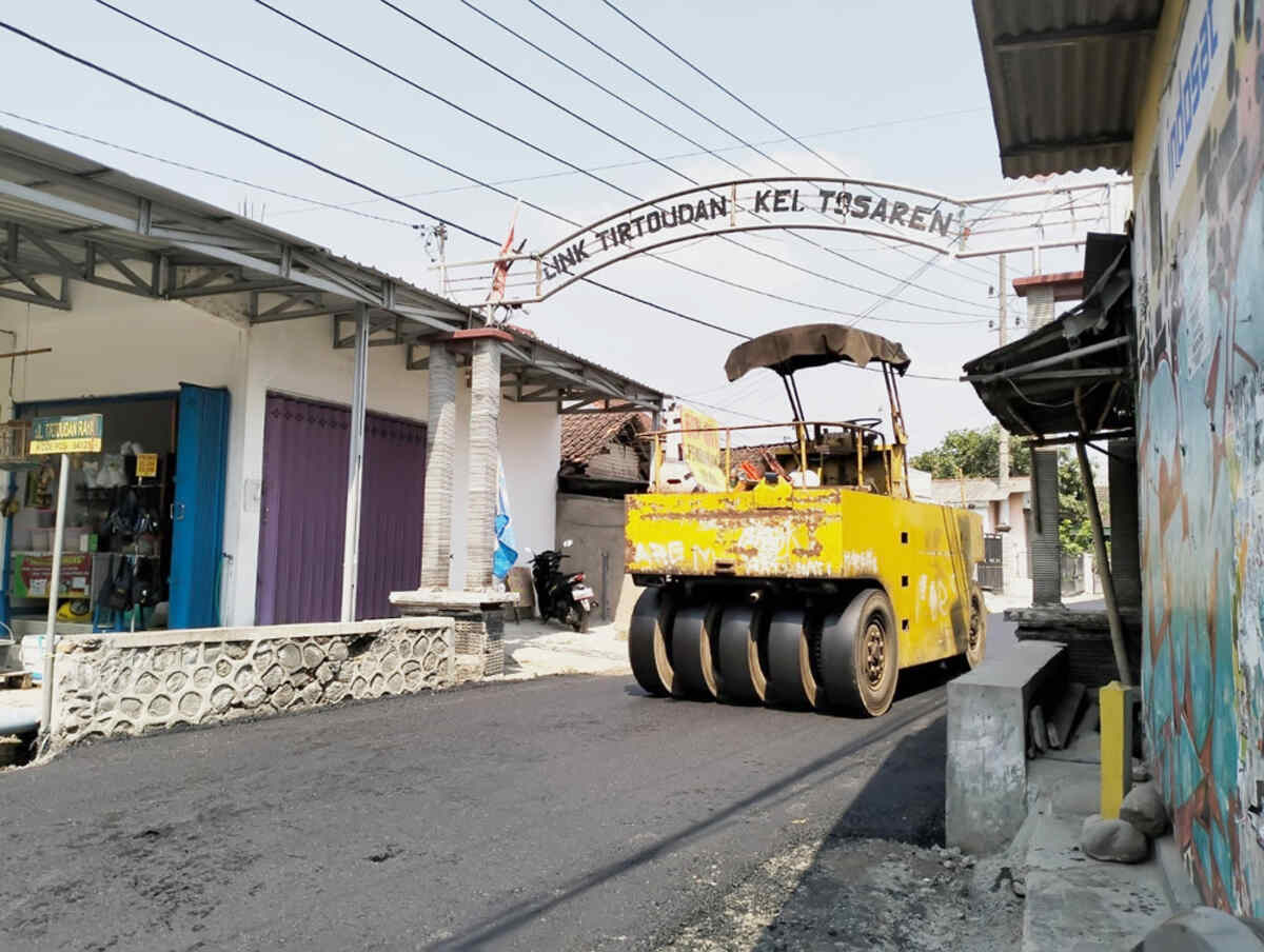 Kebut Perbaikan Jalan Sebelum Hujan Semakin Intens, PUPR Kota Kediri Target Selesai Pertengahan November