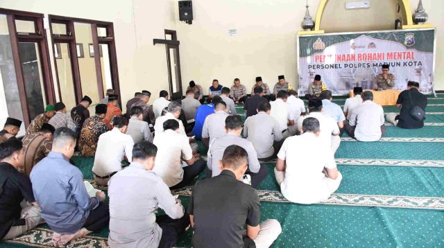 Kegiatan Binrohtal Polres Madiun Kota, Sampaikan Siraman Moral dan Rohani