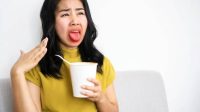 Orang Tua Wajib Waspada! 10 Bahaya Makanan Pedas pada Anak-anak