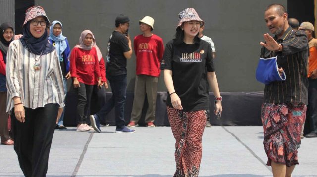 Kediri Fashion Batik Festival 2023, Desainer Nasional Kagumi Potensi Batik Kabupaten Kediri
