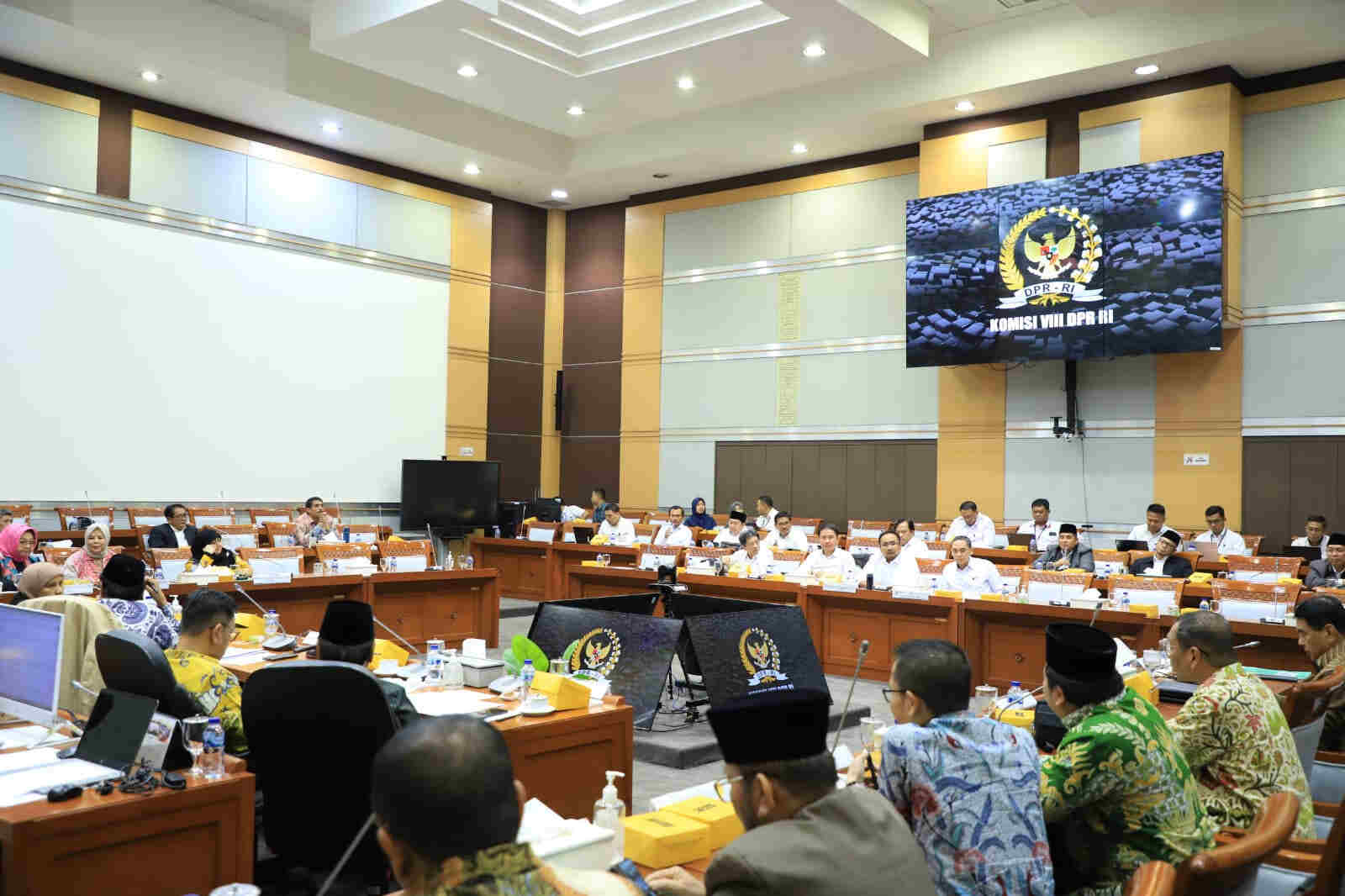 Menag Yaqut Cholil Qoumas Usulkan BPIH Tahun 2024 Rp 105 Juta Lebih