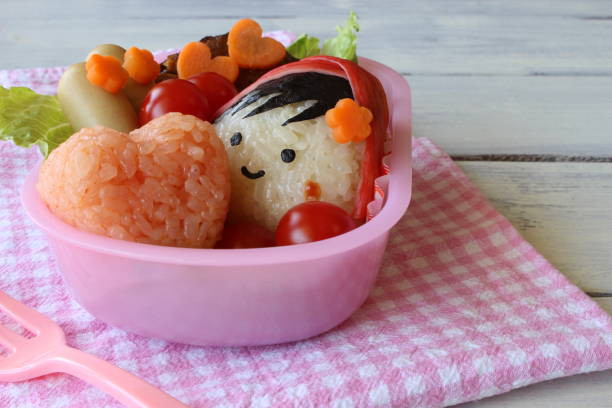 10 Tips Memasukkan Beras Merah pada Pola Makan Anak-anak, Tanamkan Kebiasaan Makan Sehat Sejak Dini, Bun!
