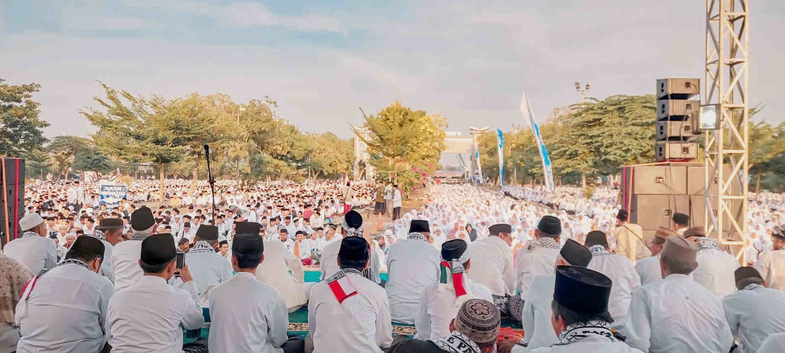Invasi Militer Israel, Belasan Ribu Santri Ponpes Tebuireng Jombang Doakan Rakyat Palestina