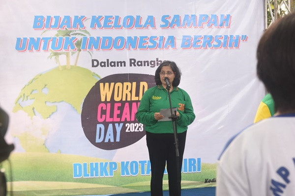 Pj Wali Kota Kediri Pimpin Aksi WCUD 2023, Sampah Diharapkan Terpilah di Tingkat Rumah Tangga