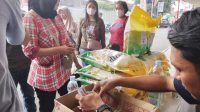 Lebih Murah, Pasar Dadakan di Jalan Kenanga Kota Blitar Dijubeli Pembeli