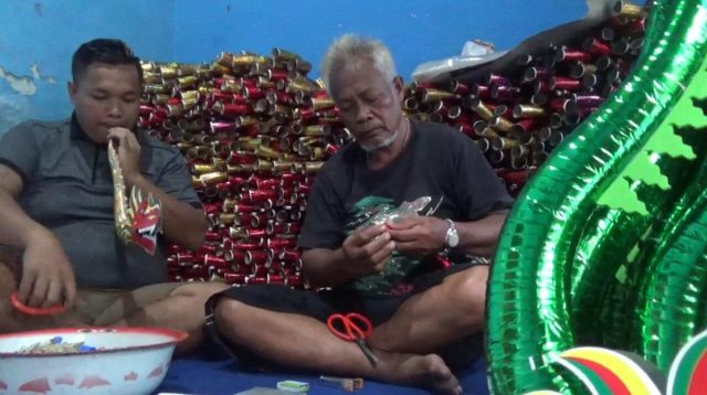 Berkah Perajin Terompet Desa Mojowarno Jombang Jelang Nataru, Pesanan Terus Meningkat