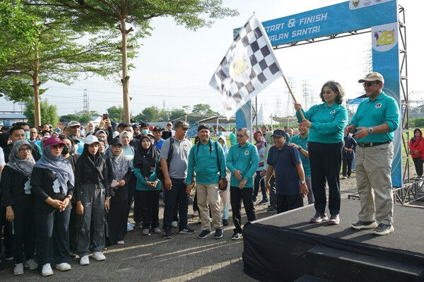 Pj Wali Kota Kediri Hadiri Jalan Sehat Hari Jadi RSUD Gambiran, Diharapkan Konsisten Melayani Masyarakat