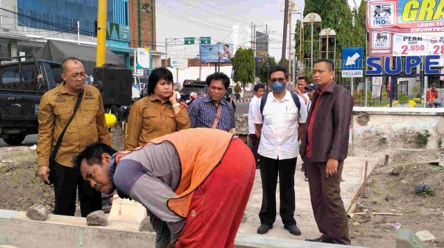 Kunjungi Proyek Crossing KAI, Dinas PUPR Lakukan Pemeriksaan Bersama Kejari di Tiga Titik