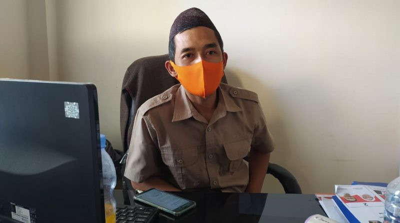 Perekrutan KPPS, Komisioner KPU Kabupaten Blitar, Pendaftar Dicek Tensi dan Gula Darah