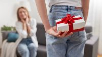 12 Ide Hadiah untuk Merayakan Hari Ibu, Abadikan Kasih Sayang Anda pada Ibu Tercinta