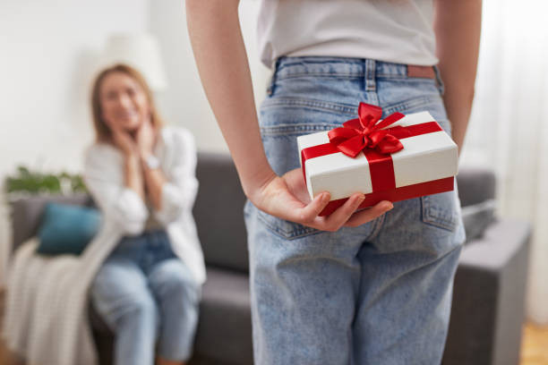 12 Ide Hadiah untuk Merayakan Hari Ibu, Abadikan Kasih Sayang Anda pada Ibu Tercinta