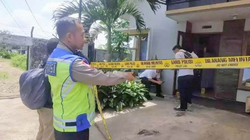 Motif Satu Keluarga Tewas di Malang Didalami, Pisau dan Obat Nyamuk Ditemukan