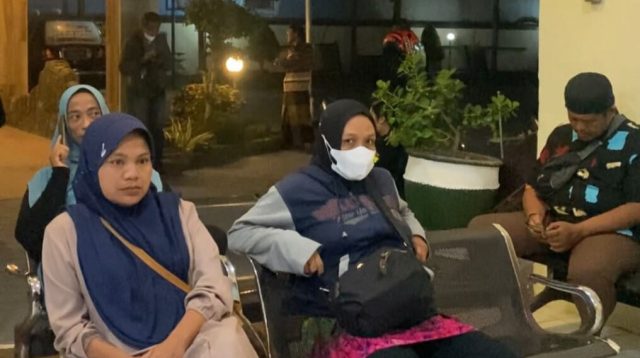 Permudah Pelayanan, KB Samsat Tulungagung Layani Pemohon Sampai Malam