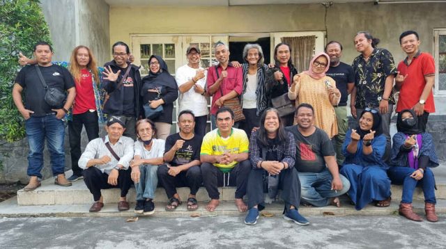 Saiful Mujib, Ketua Umum Komunitas Perupa Jawa Timur Yang Baru Setelah 22 Tahun Berkiprah, Kok Bisa Ya...?