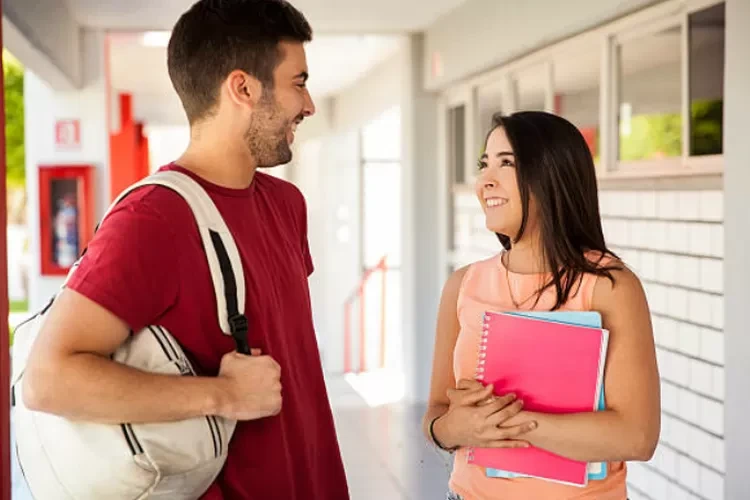 Rahasia PDKT! 10 Tips Membuat Crush Tertarik Kepadamu dengan Mudah