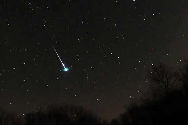 Fenomena Langit Hujan Meteor Quadrantid Diprediksi Menjadi yang Terbesar