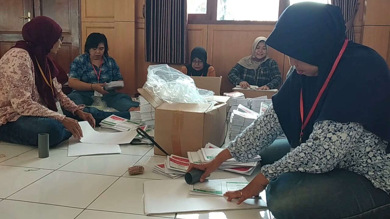 Pelipatan 161.131 Surat Surat, KPU Kota Madiun Libatkan 50 Tenaga