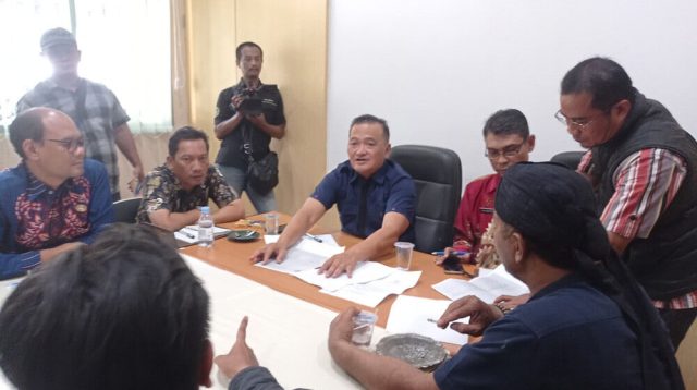 Sejumlah LSM Gelar Aksi, Tuntut Hasil Tes Perangkat Desa Kabupaten Kediri Transparan