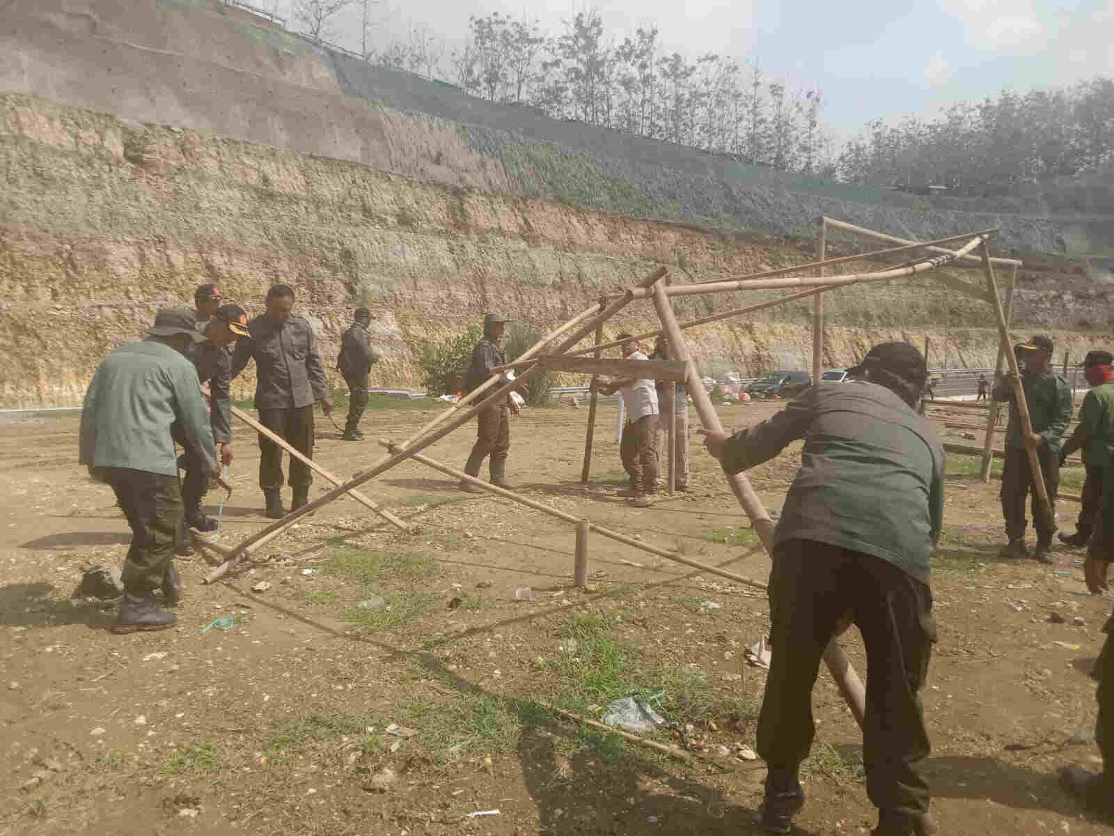 Sebanyak 63 Lapak Sekitar JLS Ditertibkan, Ini Keterangan Administatur Perhutani KPH Blitar
