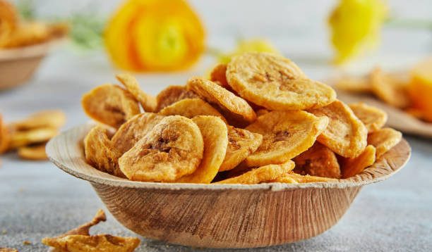 Cemilan Sehat saat Musim Hujan, Tertarik Bikin Keripik Pisang di Rumah? Begini Resepnya