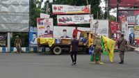 Lagi, Bawaslu Kabupaten Ponorogo Bersihkan APK Melanggar Aturan