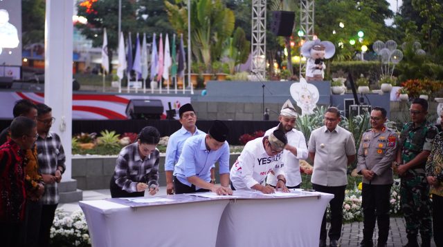 Deklarasi Damai, Dua Paslon Wali Kota Blitar Sepakat Tolak Kampanye Hitam dan Hoaks