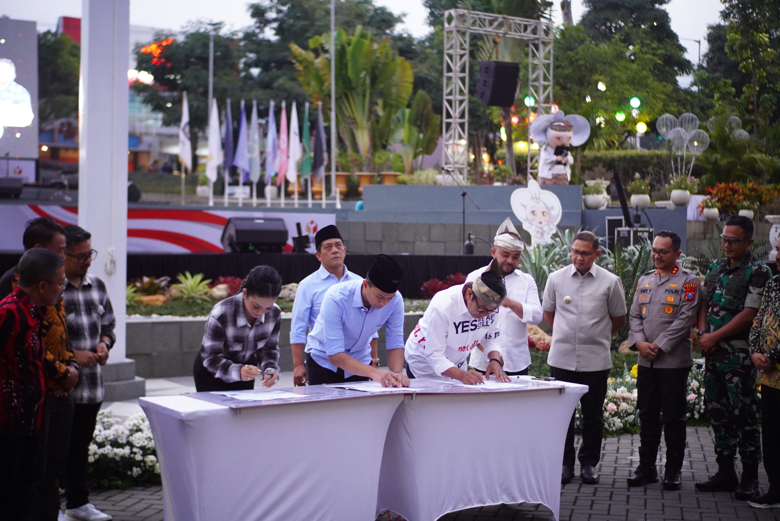 Deklarasi Damai, Dua Paslon Wali Kota Blitar Sepakat Tolak Kampanye Hitam dan Hoaks