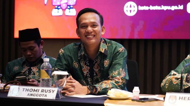 Tiga Paslon Pilkada Kota Batu Ambil Undian Nomor Urut