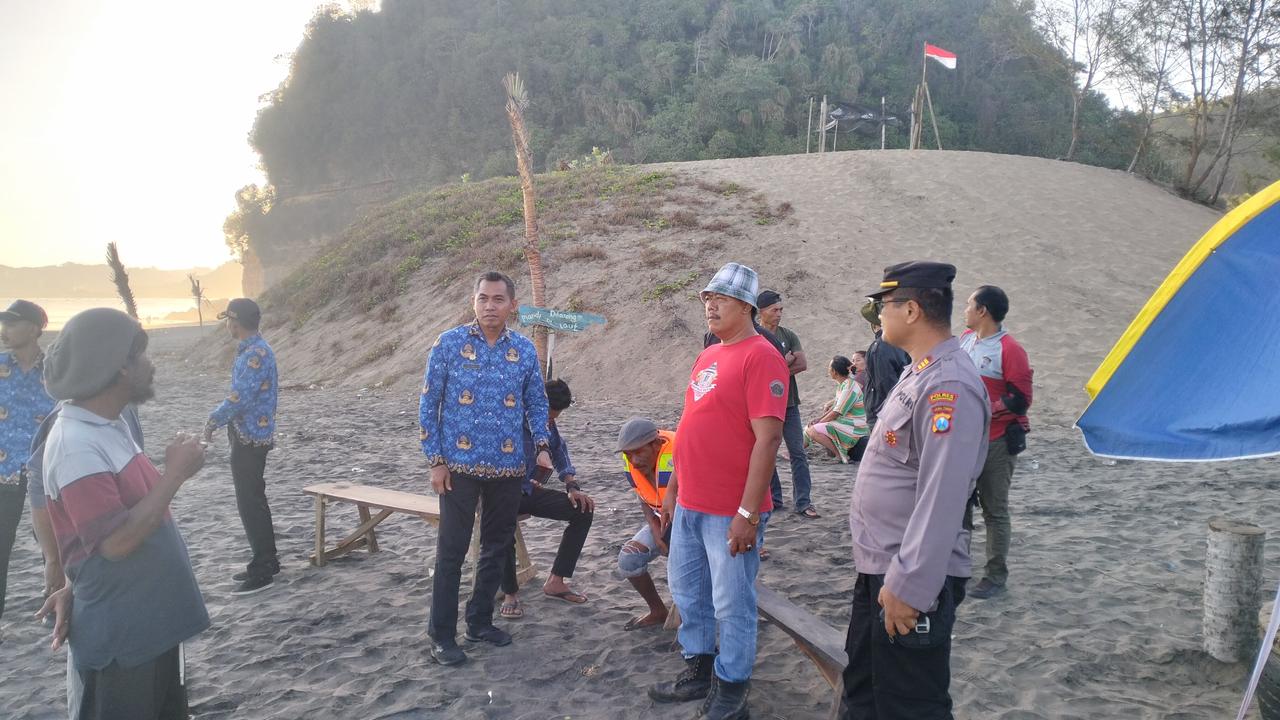 Digulung Ombak Pantai Dlodo Tulungagung, Pemuda Asal Kota Kediri Hilang