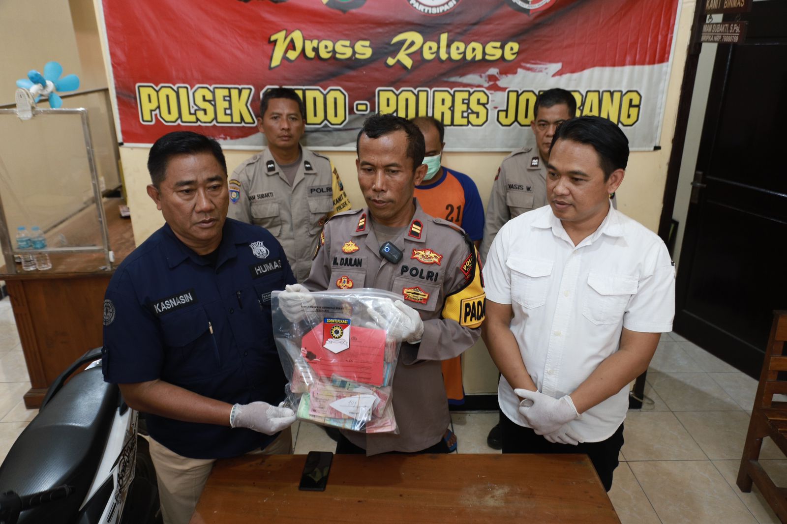 Pencuri Uang Rp 107 Juta untuk Judi Sabung Ayam Diringkus Polisi, Ternyata Bukan Dana BOS