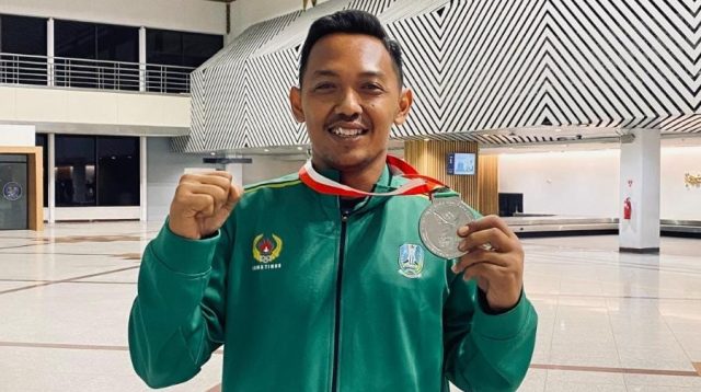 Meski Cedera, Eko Febrianto Pesilat Asal Jombang Sabet Medali Perak di PON 2024