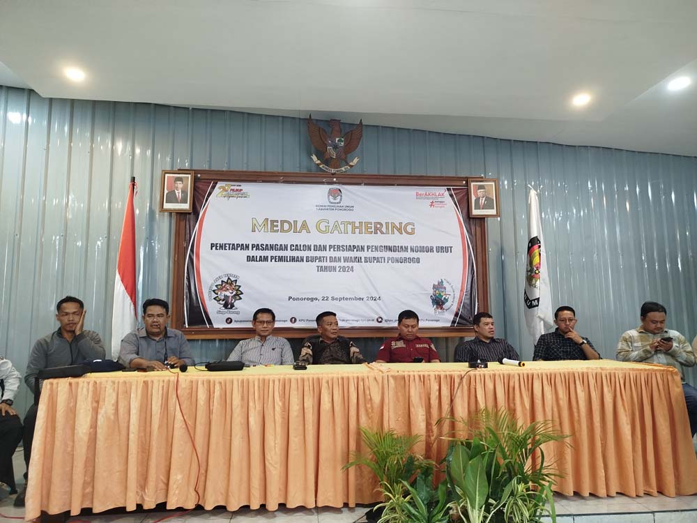 KPU Ponorogo Tetapkan Sugiri-Lisdyarita dan Ipong-Segoro Luhur sebagai Peserta Pilbup