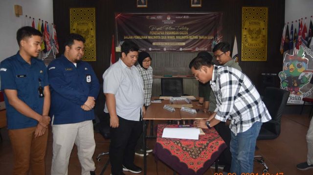 KPU Kota Blitar Tetapkan Dua Pasang Cawali, Segera Undi dan Bakal Deklarasi Damai