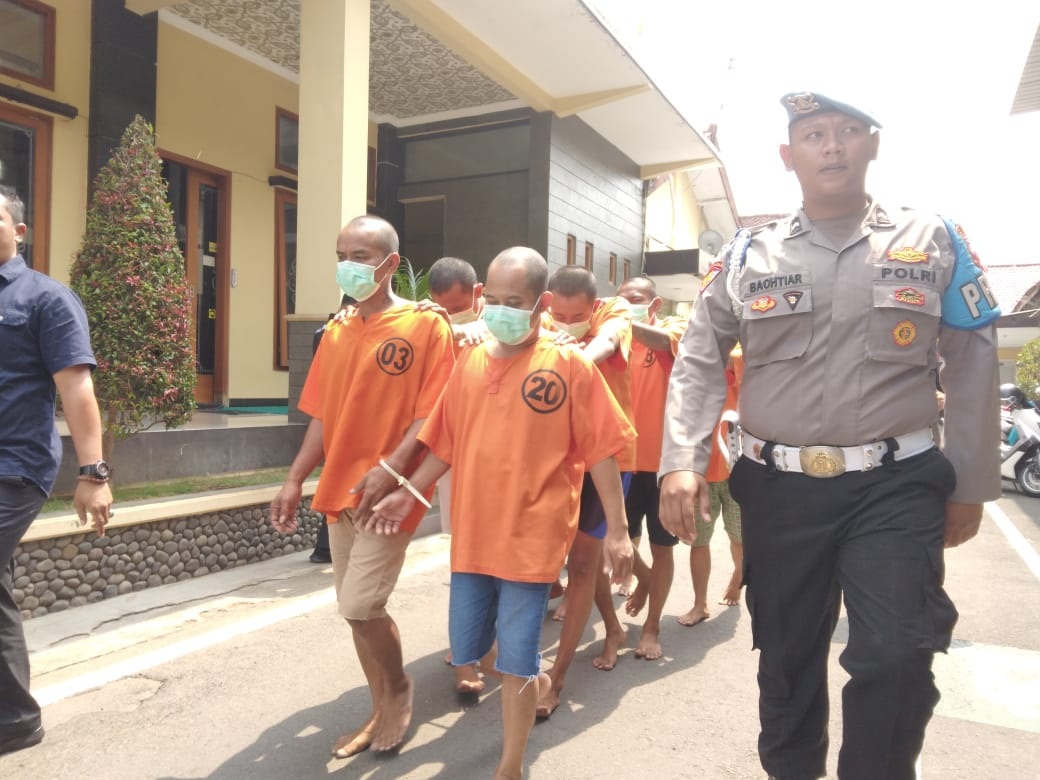 Sikat Delapan Tersangka Narkoba, Mayoritas Warga Kota Blitar