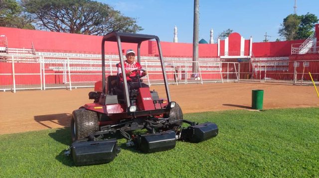 Perbaikan Rumput Stadion Supriyadi Kota Blitar  Dikebut, 19 Oktober Arema Main Kandang