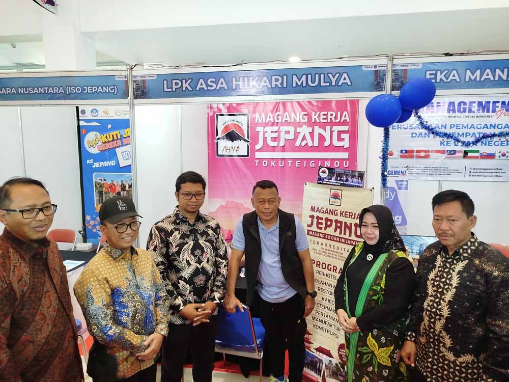 Sekjen Kemnaker Buka Job Fair di Ponorogo, Ada 2.000 Lebih Lowongan Pekerjaan