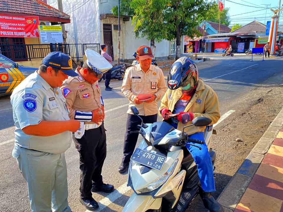 Operasi Zebra Semeru 2024, Intensifkan Patroli Wilayah Nganjuk Rawan Laka