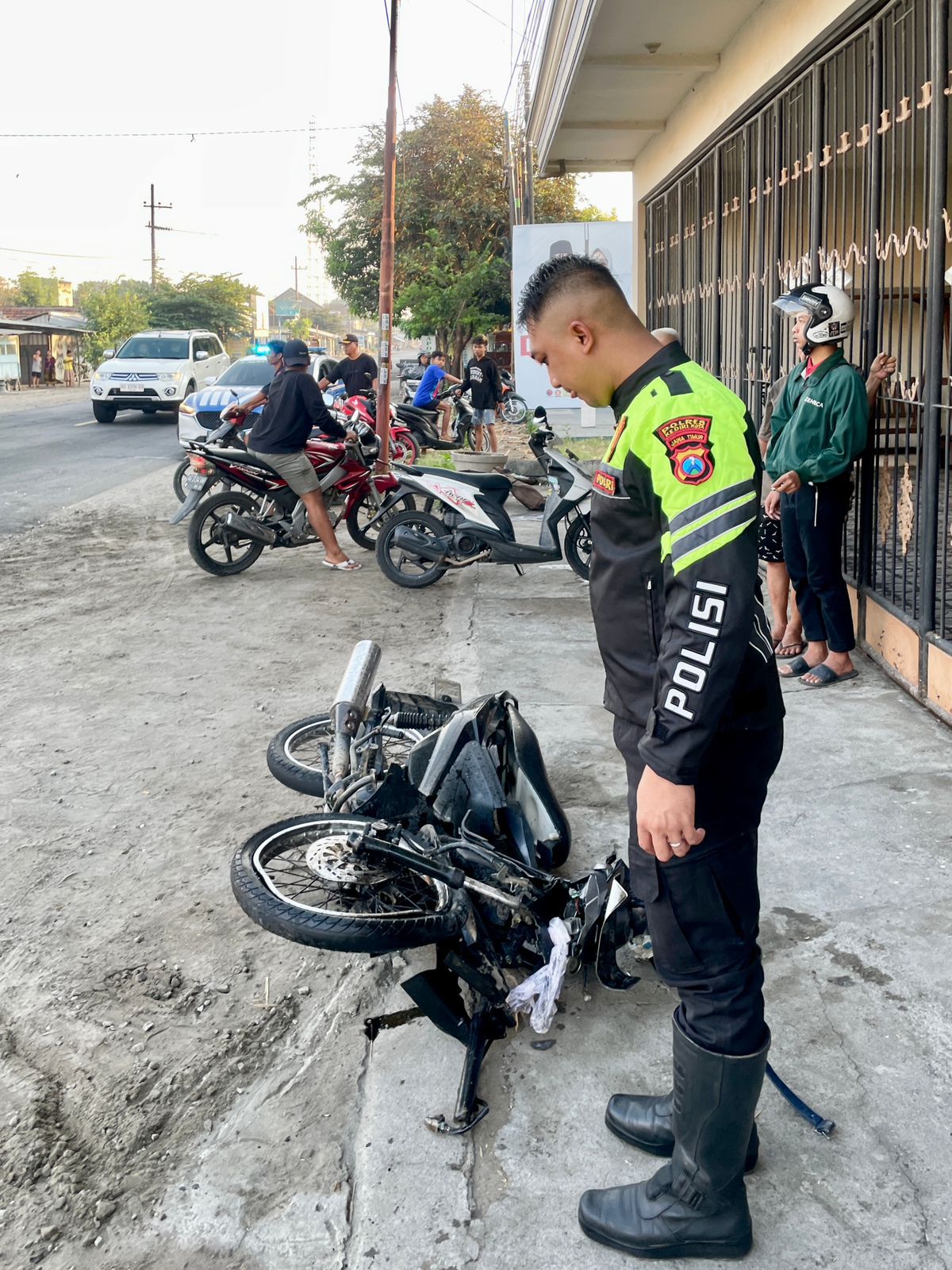 Dahului Mobil, Pemotor Asal Ngadiluwih Tewas, ini Kronologinya