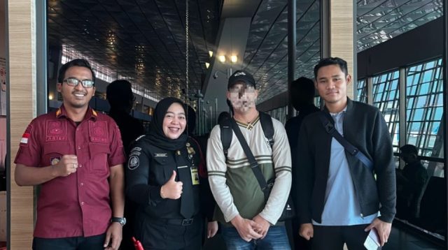 Izin Tinggal Overstay, Kantor Imigrasi Kediri Kediri Deportasi WNA Belanda