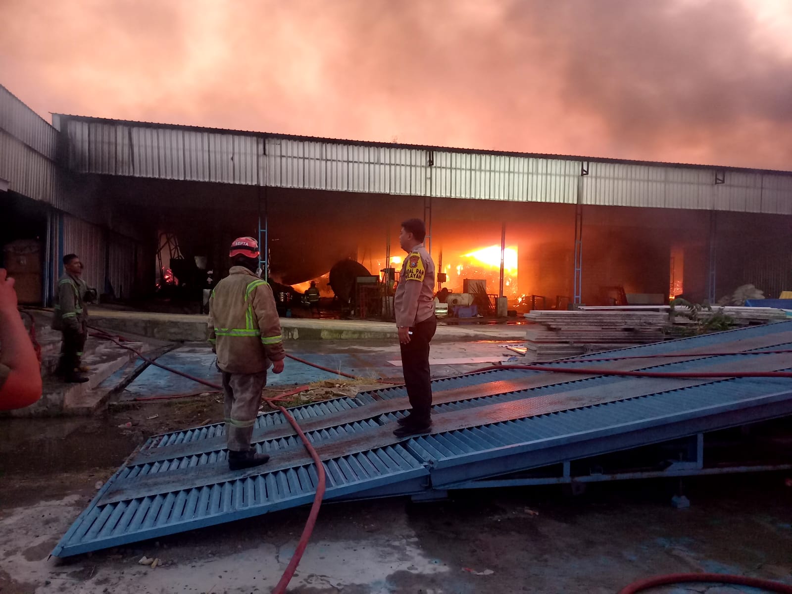 Pabrik Pakan Ternak di Jombang Terbakar, Ini Penyebabnya