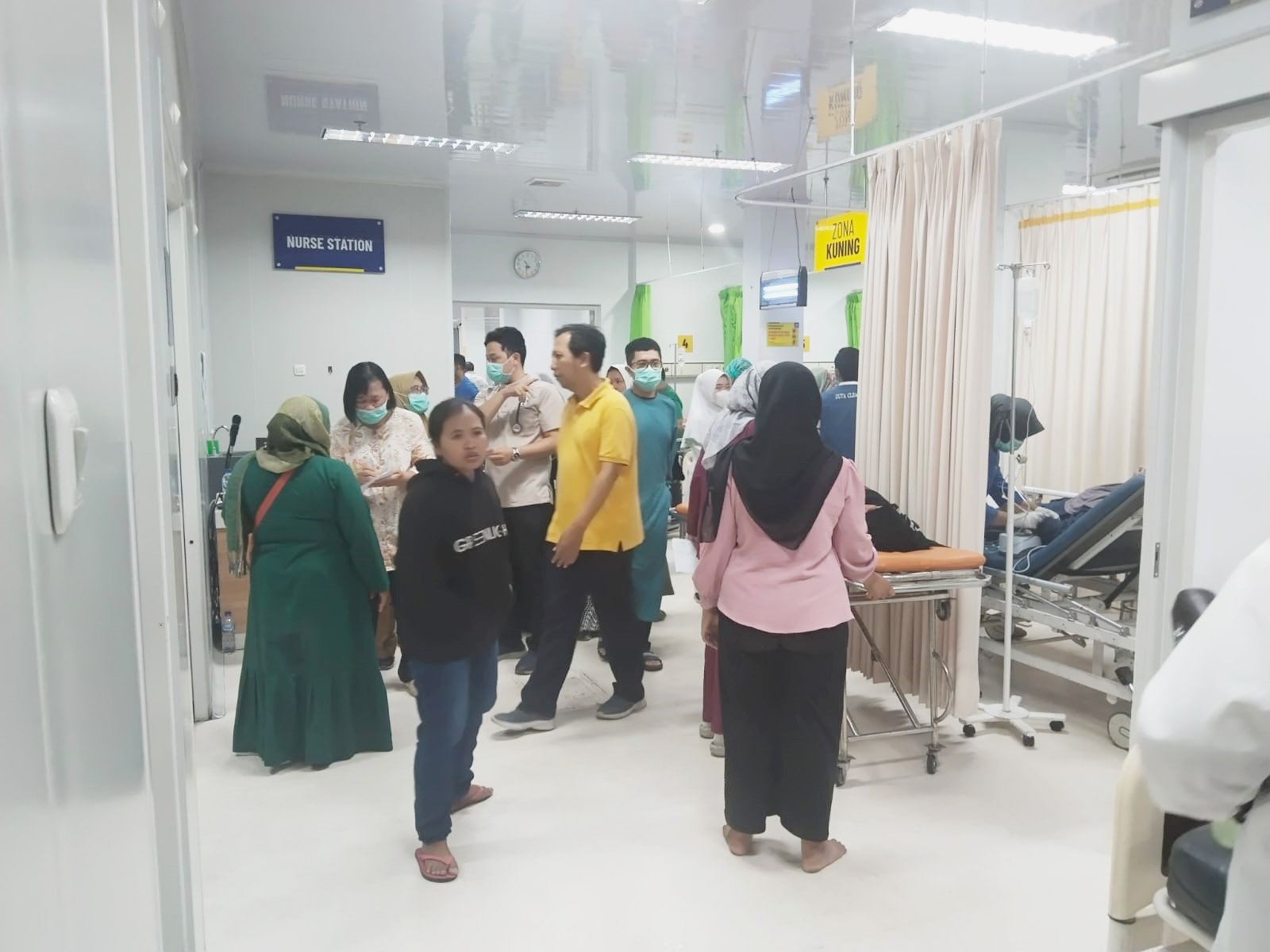 Ratusan Jemaah Pengajian di Desa Krecek Badas Keracunan Massal, Diduga Imbas Makanan Kedaluarsa