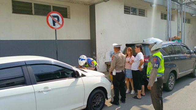 Parkir Liar, Pemilik Kendaraan Ditilang Polres Kediri Kota