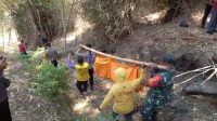 Pencari Pakan Ternak Ponorogo Tewas Jatuh dari Pohon Setinggi 20 Meter