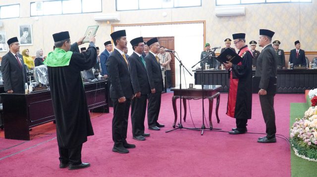 Pimpinan DPRD Kota Blitar Diambil Sumpah, Targetkan AKD Kelar Secepatnya