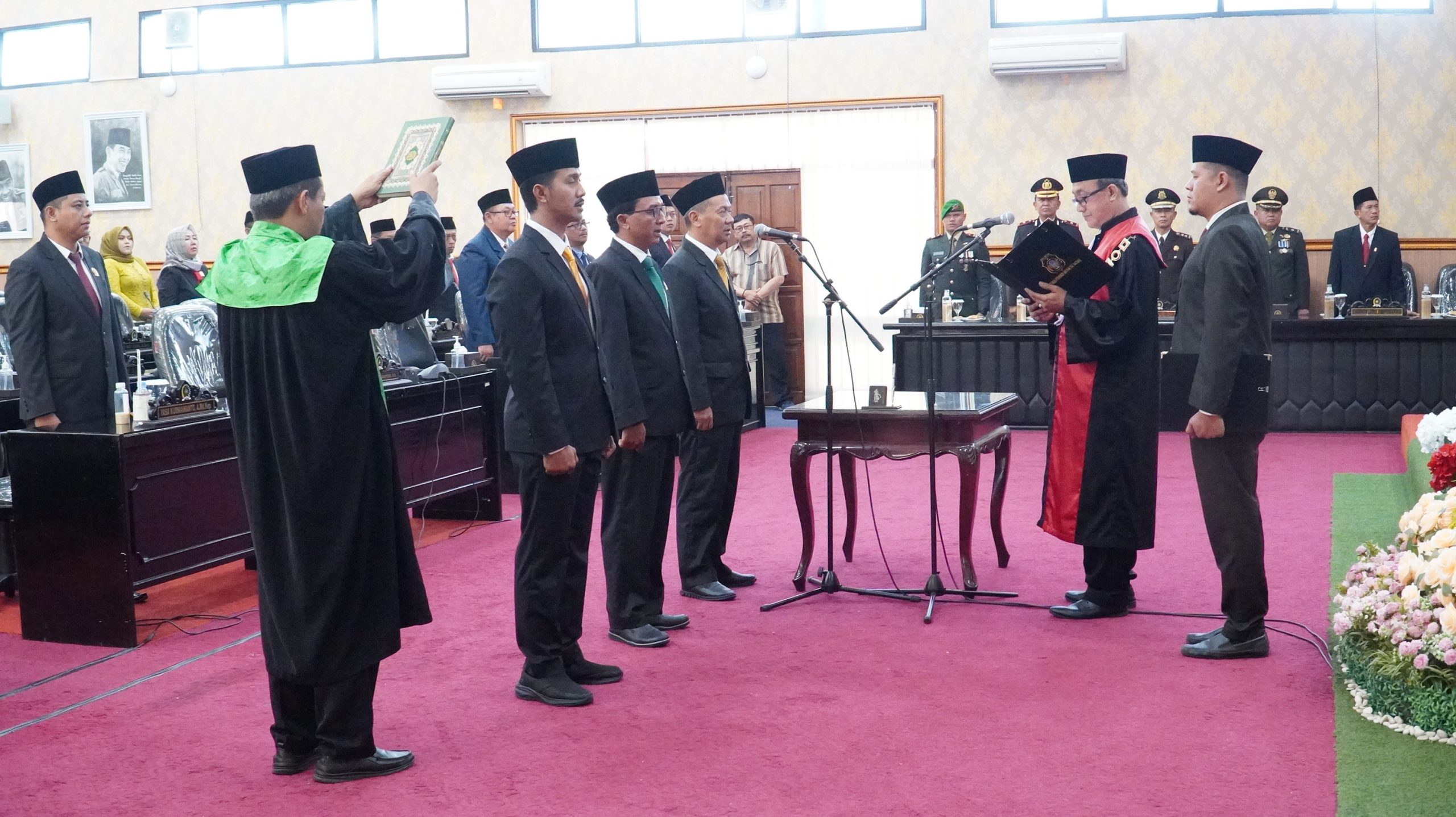 Pimpinan DPRD Kota Blitar Diambil Sumpah, Targetkan AKD Kelar Secepatnya
