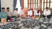 Cabup Nomor Urut 1, Deny Sowan ke Imam Thoriqot Khususiah