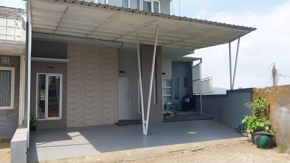 Vila Kota Batu Dijadikan Tempat Pesta Seks Tukar Pasangan
