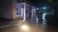 Hujan Deras dan Tanggul Jebol, Puluhan Rumah Warga Grogol Kediri Terdampak Banjir