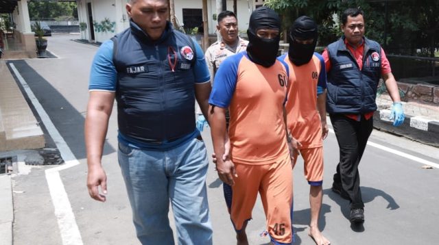 Satresnarkoba Polres Jombang Tangkap Dua Pengedar Sabu, Amankan 51 Paket Siap Edar